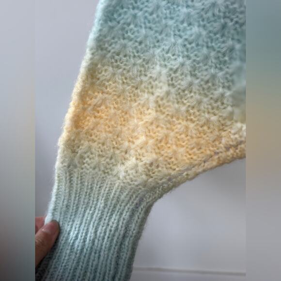 Boohoo pastel cardigan, size small - Picture 7 of 8